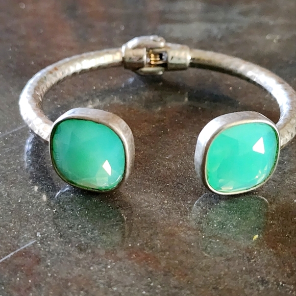 Costume Jewelry Jewelry - Aqua Chalcedony hammered look silver tone bracelet Fashion jewelry
